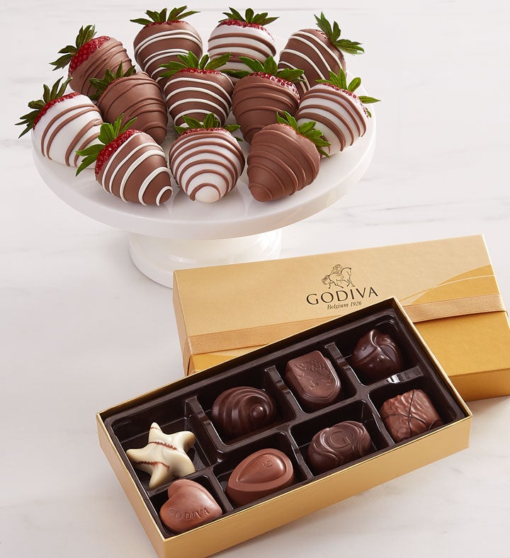 Godiva® 8pc Ballotin & Drizzled Strawberries